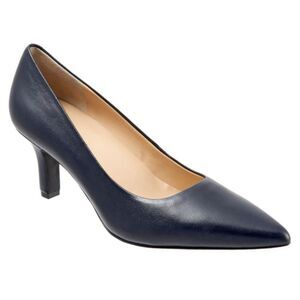 Trotters Heels Classic Pointed-Toe Pumps Noelle